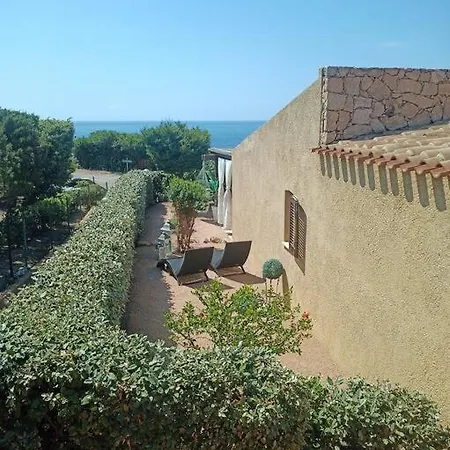 Isor Con Piscina Tatil Evi *