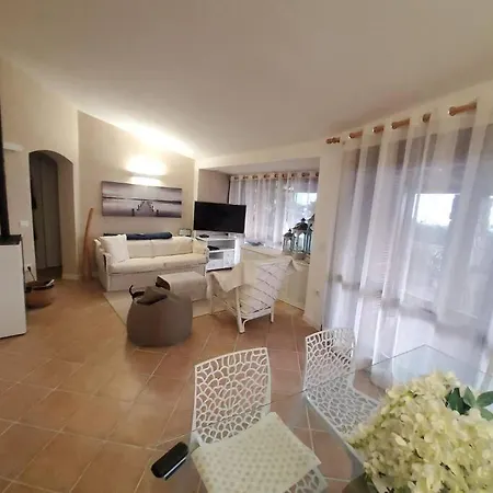 Holiday home Isor Con Piscina *
