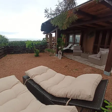 Isor Con Piscina Hébergement de vacances Costa Paradiso