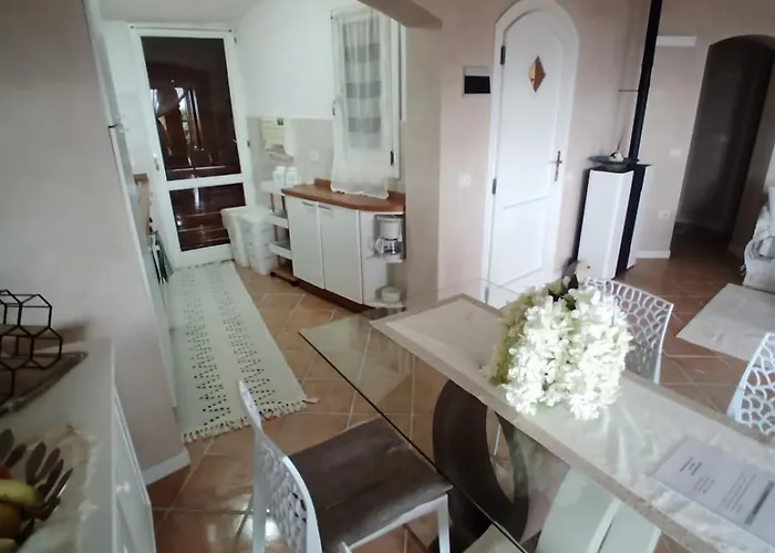 Isor Con Piscina Дом отдыха Коста-Парадисо