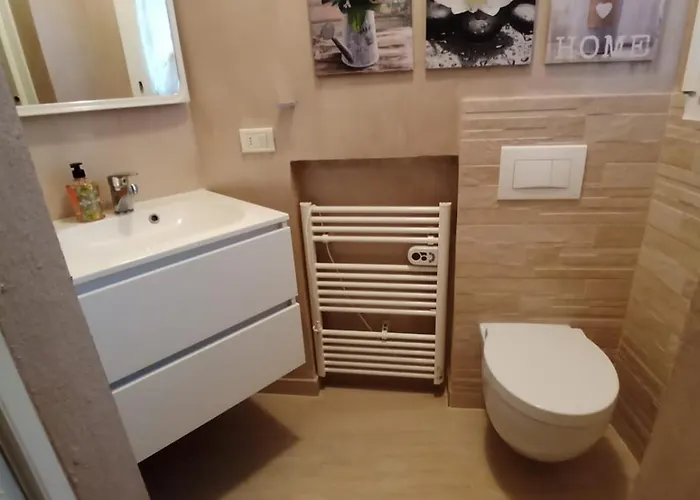 Hébergement de vacances Isor Con Piscina *